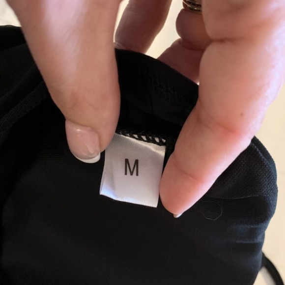 Wrap top black bikini - Picture 3 of 3